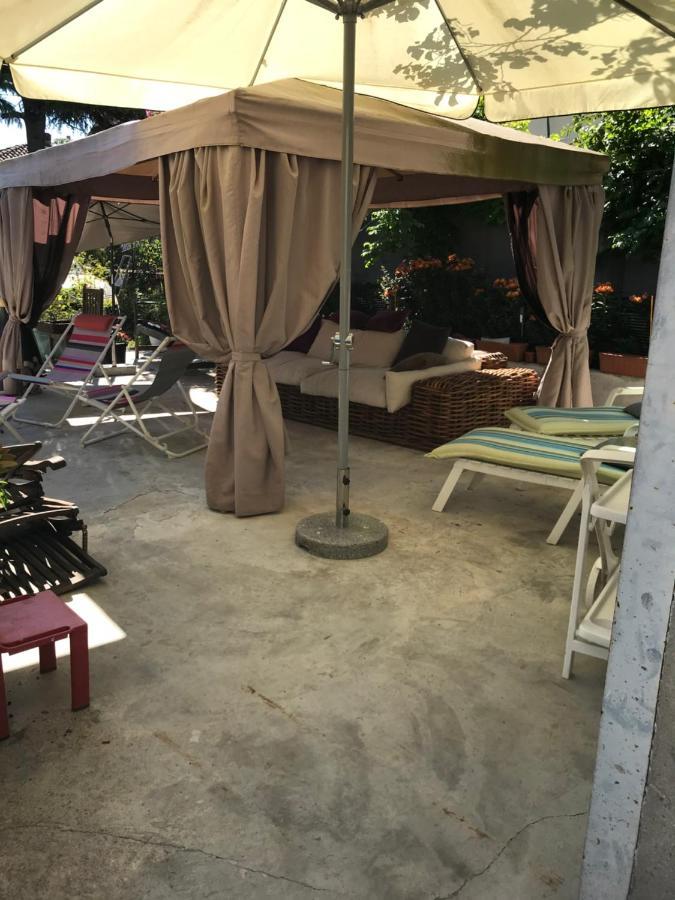 Violette Apartment Бордо Екстериор снимка
