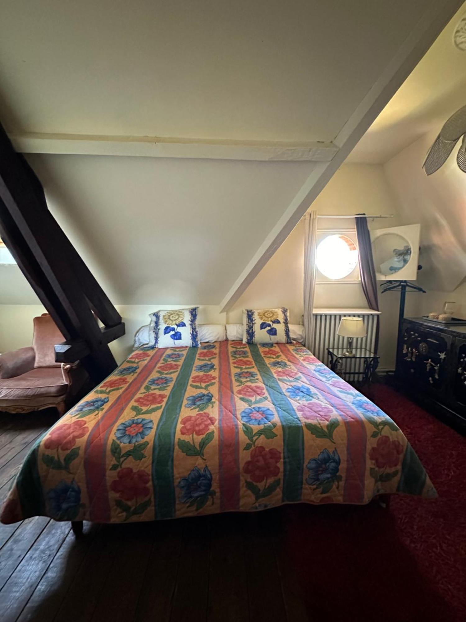 Violette Apartment Бордо Екстериор снимка
